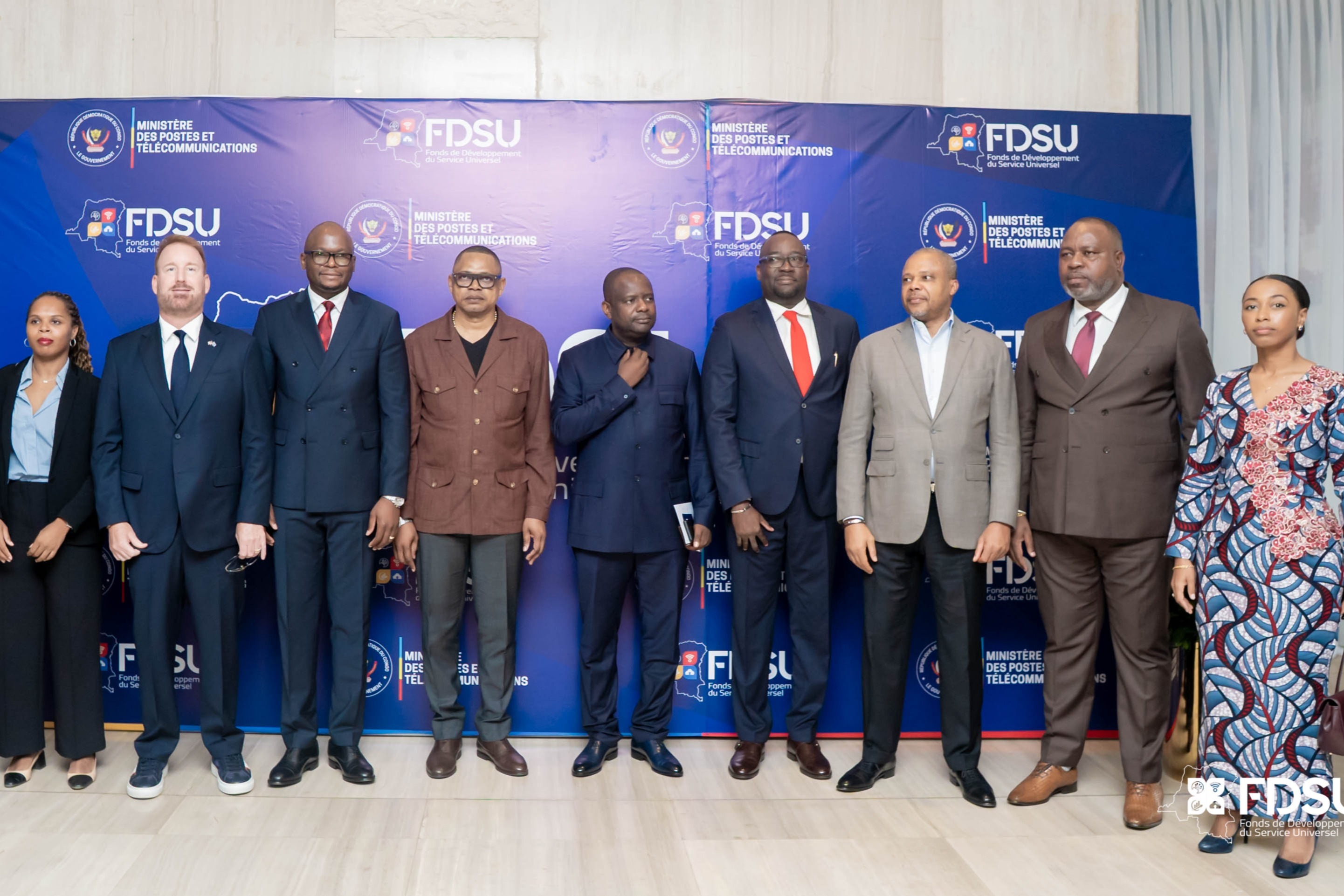 RDC : le FDSU passe du diagnostic à l’action avec les premières conventions de subvention pour la connectivité universelle